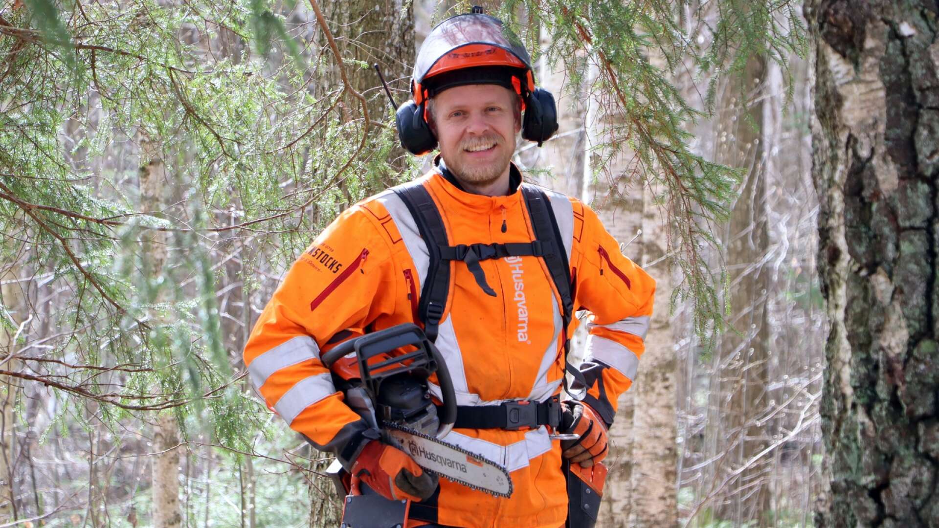 Alexander Stålnacke valde att sadla om och bli skogshuggare. 