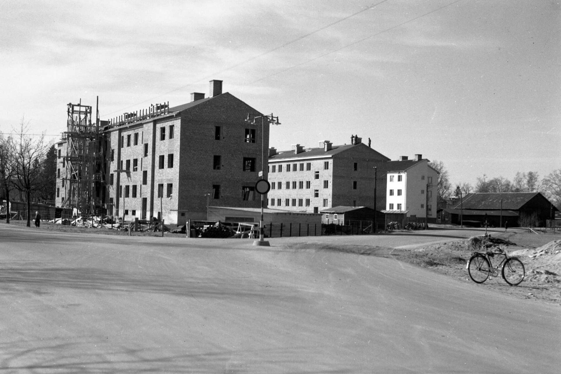 Ringervägen svänger av till höger, 1943. 