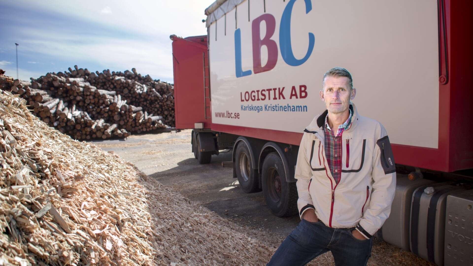 Henrik Gillisson berättar om LBC Logistiks framtidssatsning i Kristinehamn.