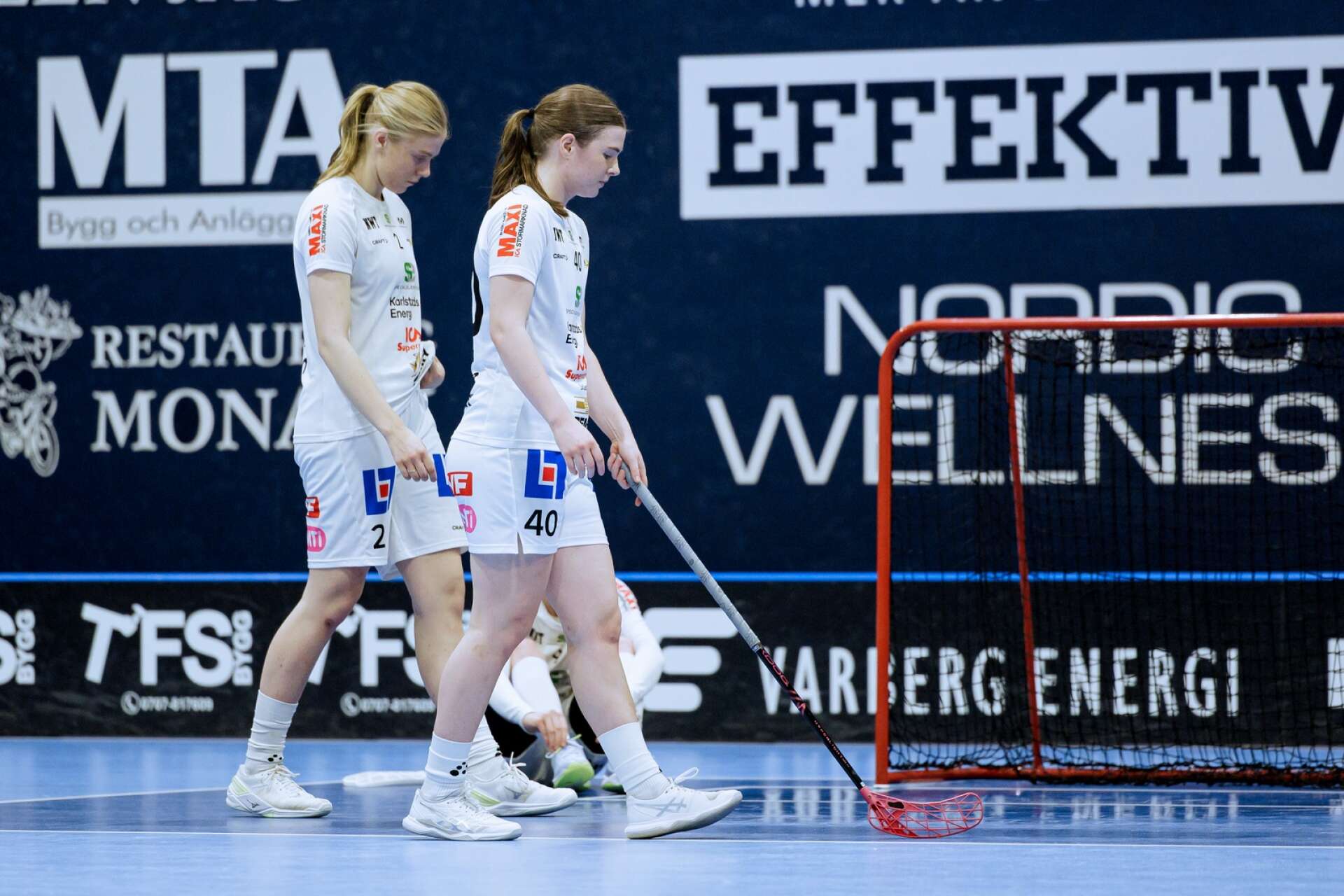 Trots ledning med 3-1 blev det förlust för Karlstads damer.