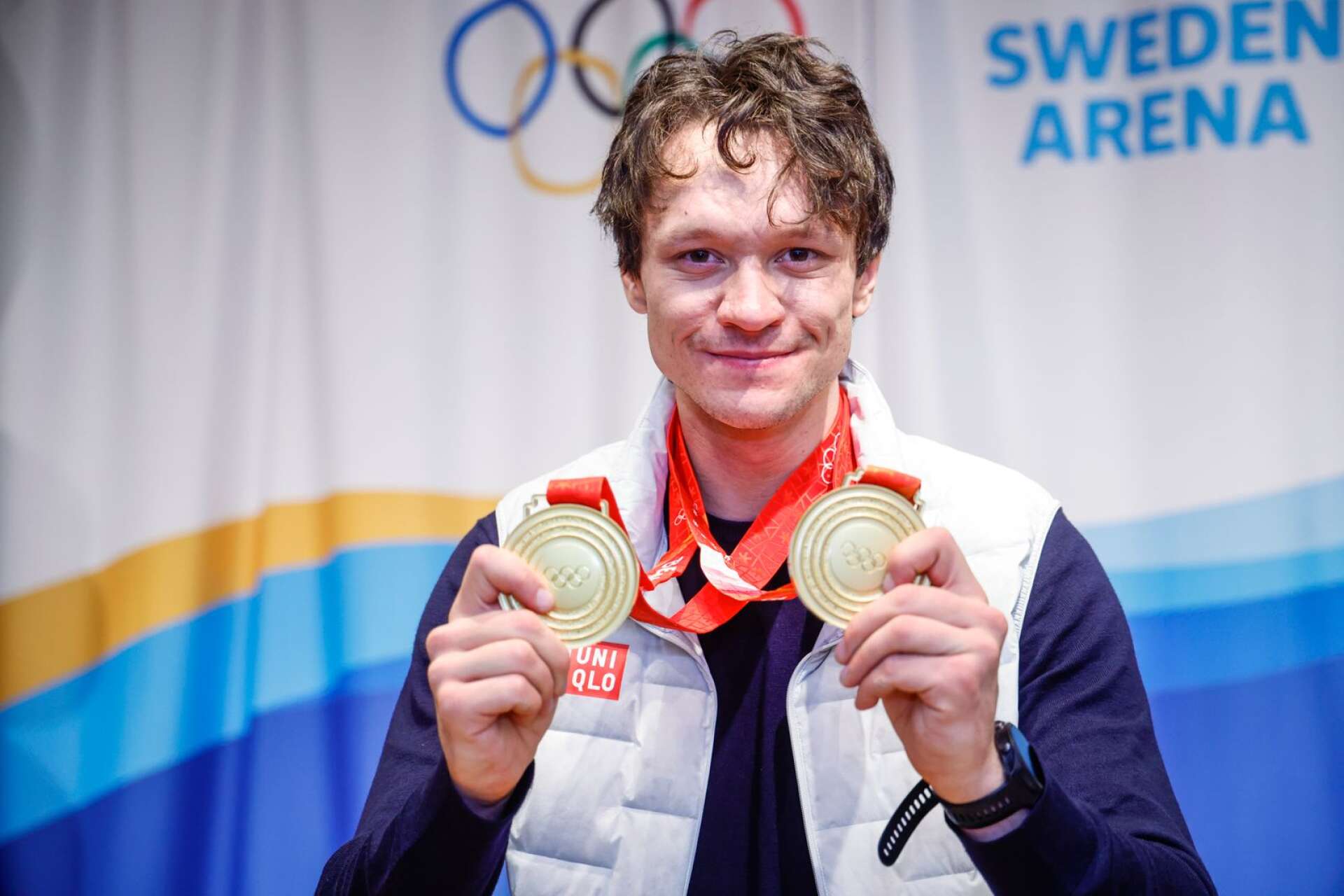 Skridskoåkaren och OS-guldmedaljören på 5,000 meter och 10,000 meter Nils van der Poel gästar Bengtsfors idrottsgala i april.