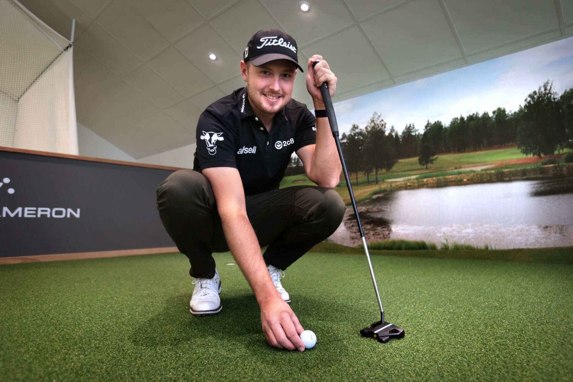 Tobias Edén är redo för sitt livs största golfäventyr. På måndag sätter han sig på planet för att spela på DP World Tour i Asien under februari.
