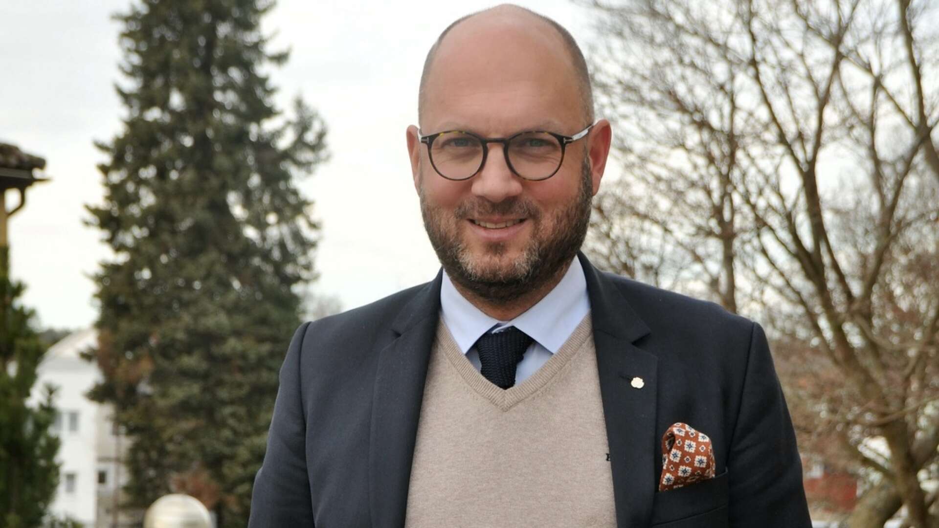 Anders Sandén fick sparken som kommunchef i Åmål. Nu blir han lanthandlare i Fengersfors.
