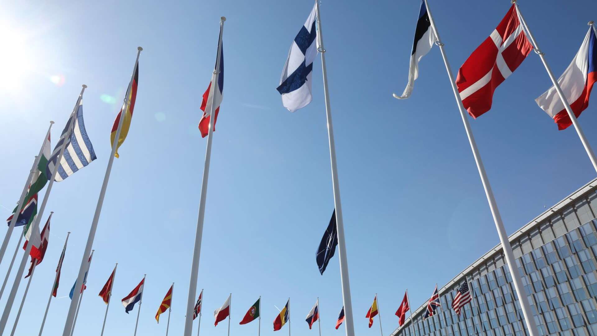En så stor fråga som medlemskap i NATO borde Sveriges befolkning fått vara med och rösta om, anser signaturen. Genrebild. 
