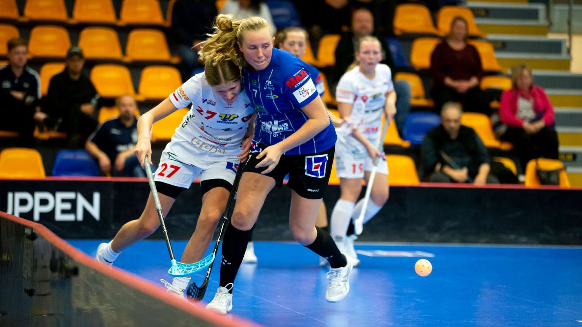 Forwarden Carolina Karlsson stannar i Karlstad IBF.