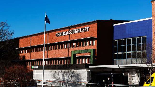 Tekniska problem uppstod under en operation på Centralsjukhuset i Karlstad och patienten avled.