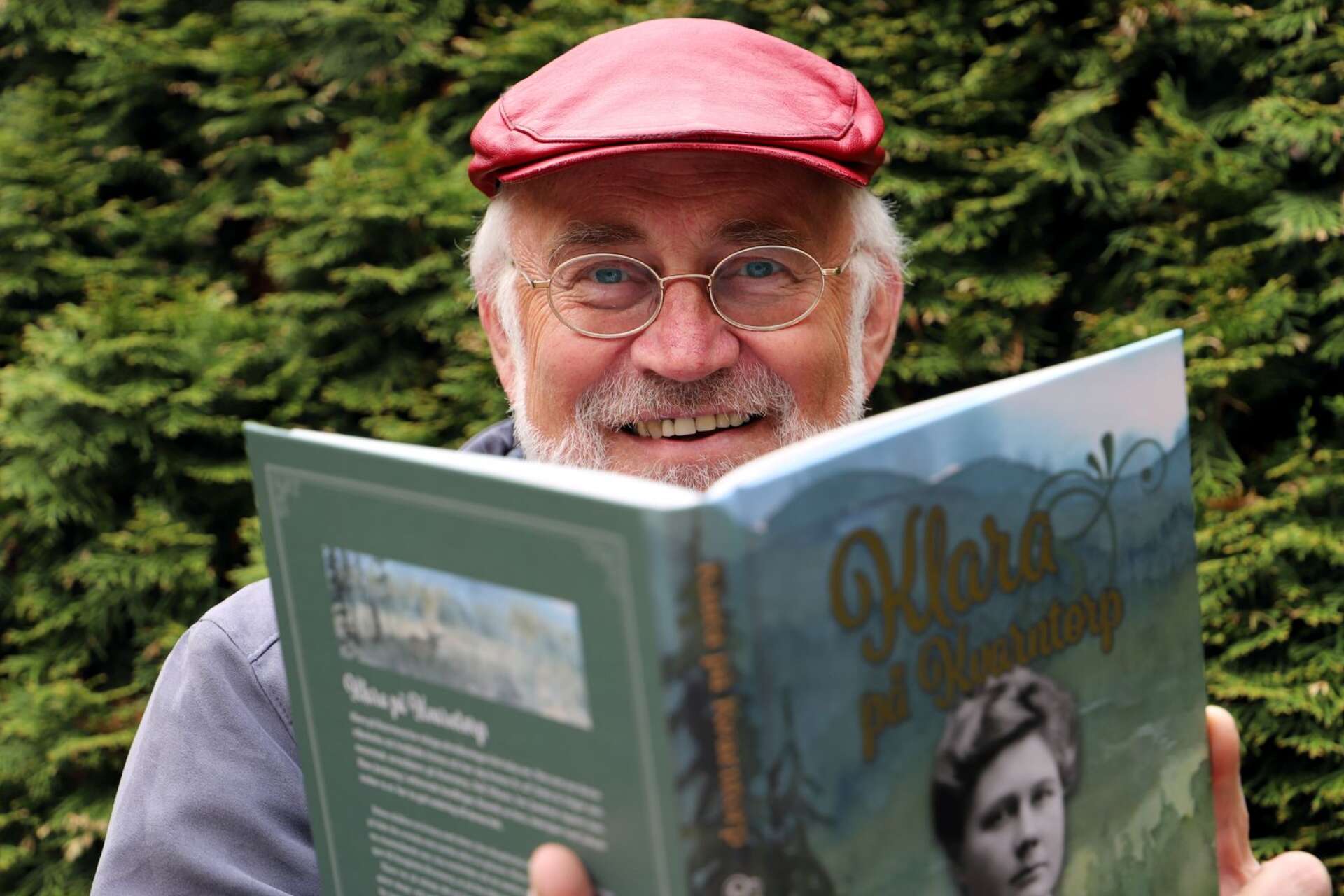 Curt Engström är medförfattare till boken om Klara på Kvarntorp, som berättar om ett starkt människoöde i den värmländska Finnskogen.