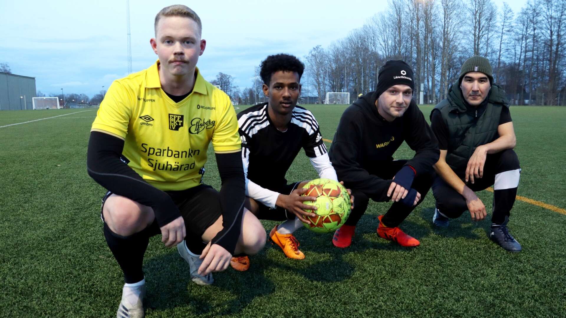 Ny spelare i Norra Fågelås. Från vänster Niklas Bengtsson Tähtisaari, Mohamed Ibrahim, Max Karlsson och Mohammadsharif Deevar.