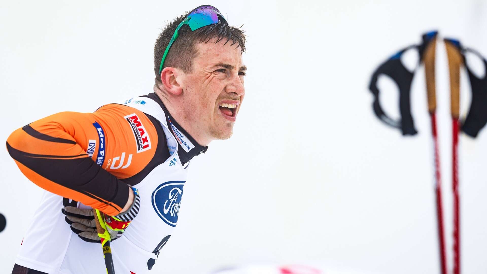 Anton Persson avslutade säsongen med seger på 15 kilometer i Sverigecupen i Sollefteå för knappt två veckor sedan. Nu funderar skidåkaren från Torsby på om det blir någon satsning nästa vinter.