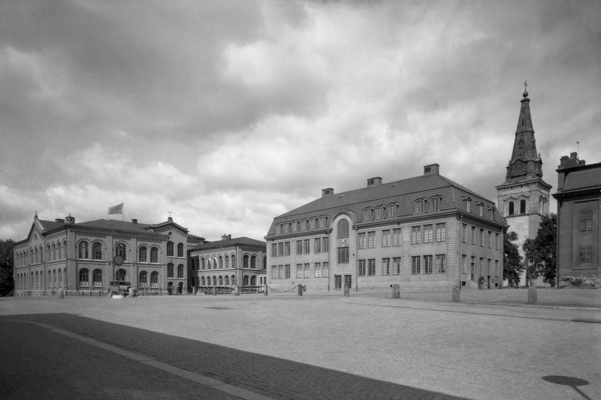 Högre Allmänna Läroverket med annex år 1949.