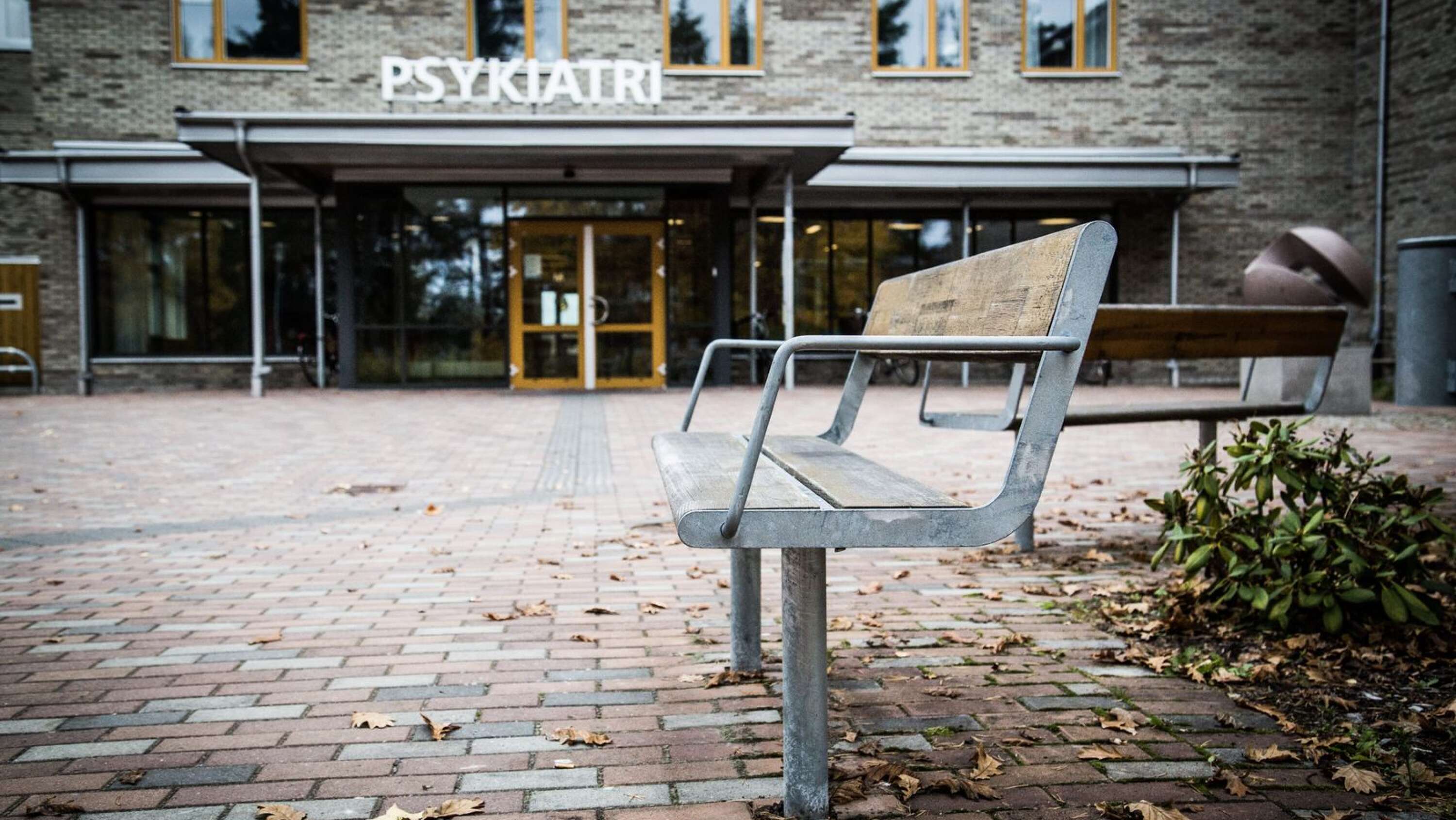 I psykiatrihuset i Karlstad ligger avdelning 46 och Centrum för ätstörningar (CFÄ).