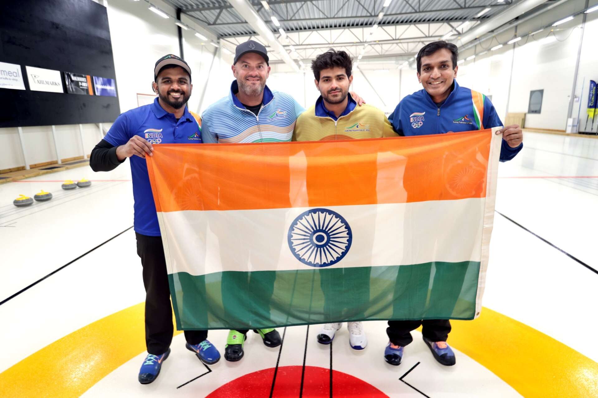 Girithar Suthakaran, coach Darren Moulding, Kishan Vasant och Penumetcha Narasimah Raju vill se Indien i OS.