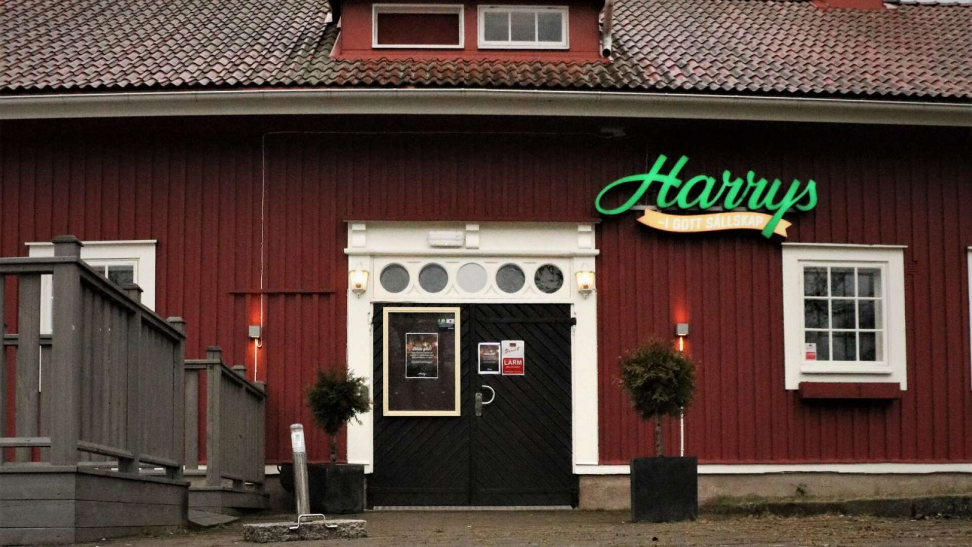 Restaurangbolaget i Åmål, som drev Harrysrestaurangen vid Södra hamnplan i Åmål, gick i konkurs den 13 maj.