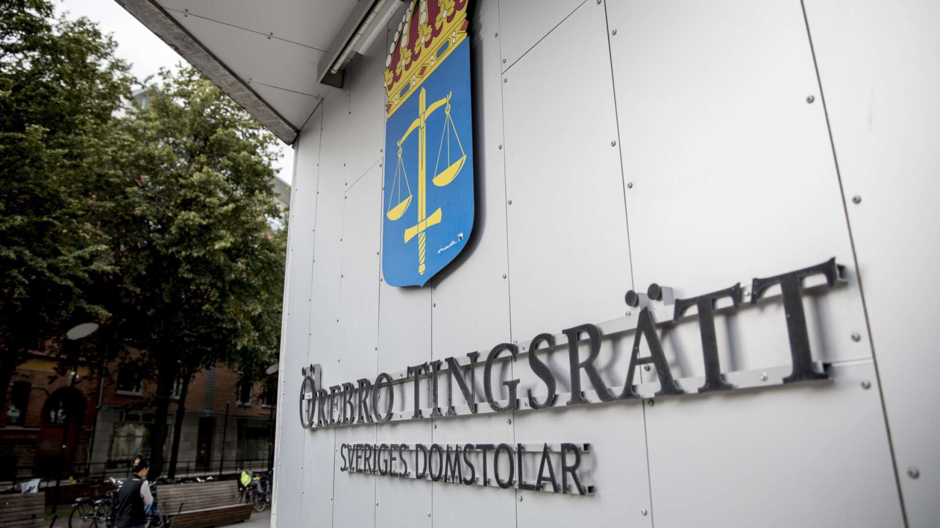 Örebro tingsrätt dömde kvinnan för ringa narkotikabrott.