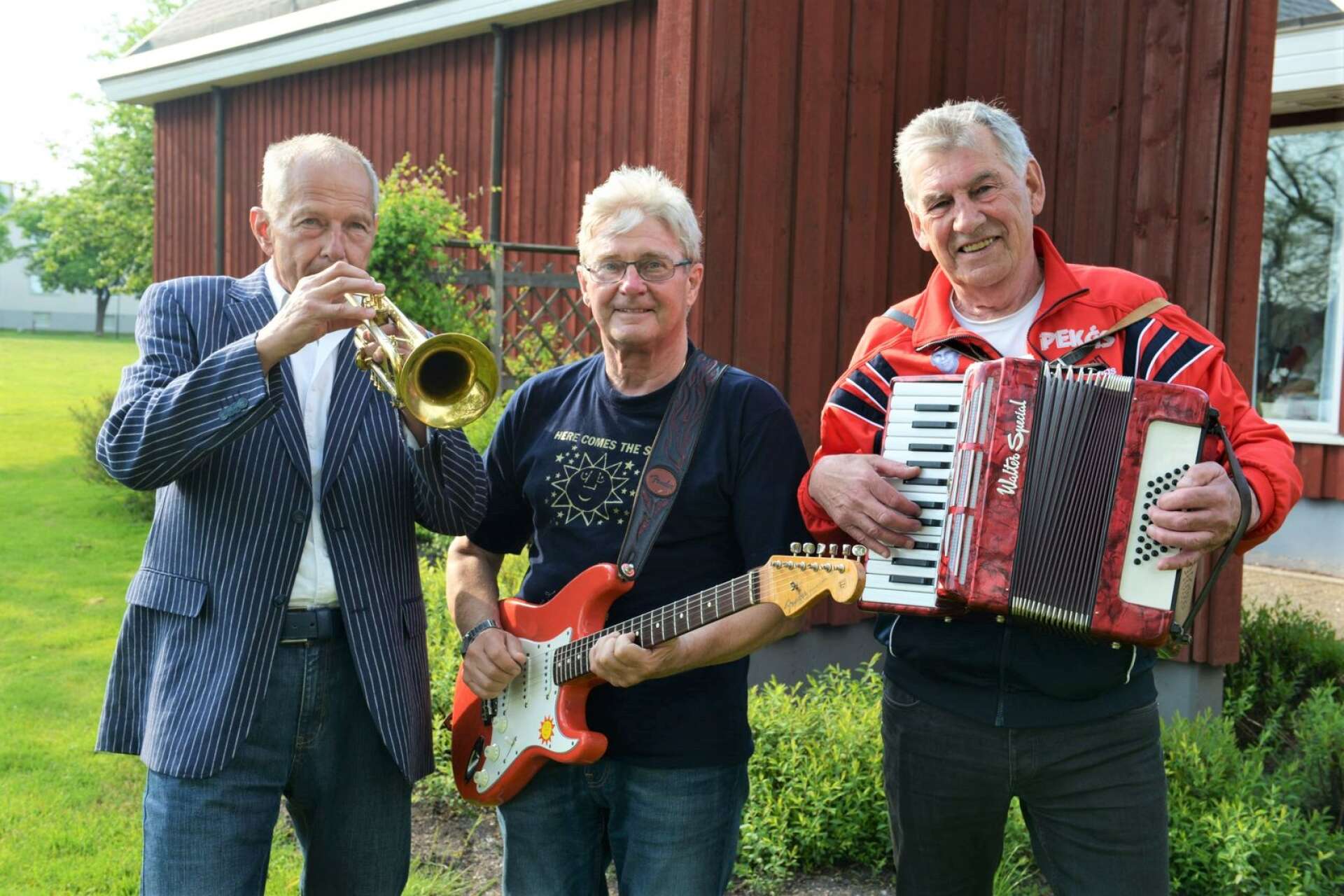Bengt Alsterlind, Ingvar Karlsson och Anders Kyrkander uppträder tillsammans i Svaneholm på lördag.