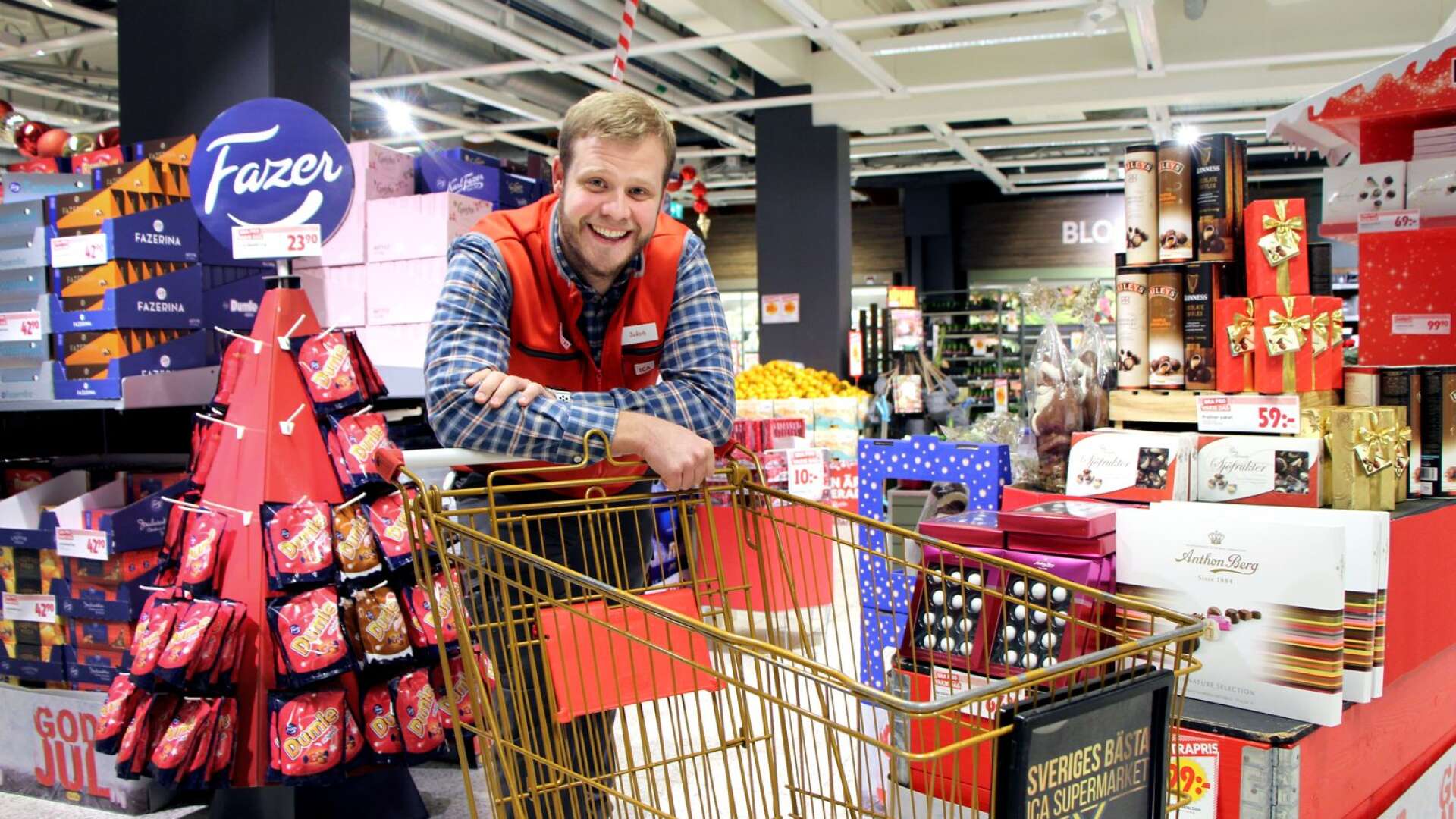 Jakob Walfridson, butikschef på Ica Toria Supermarket i Torsby.