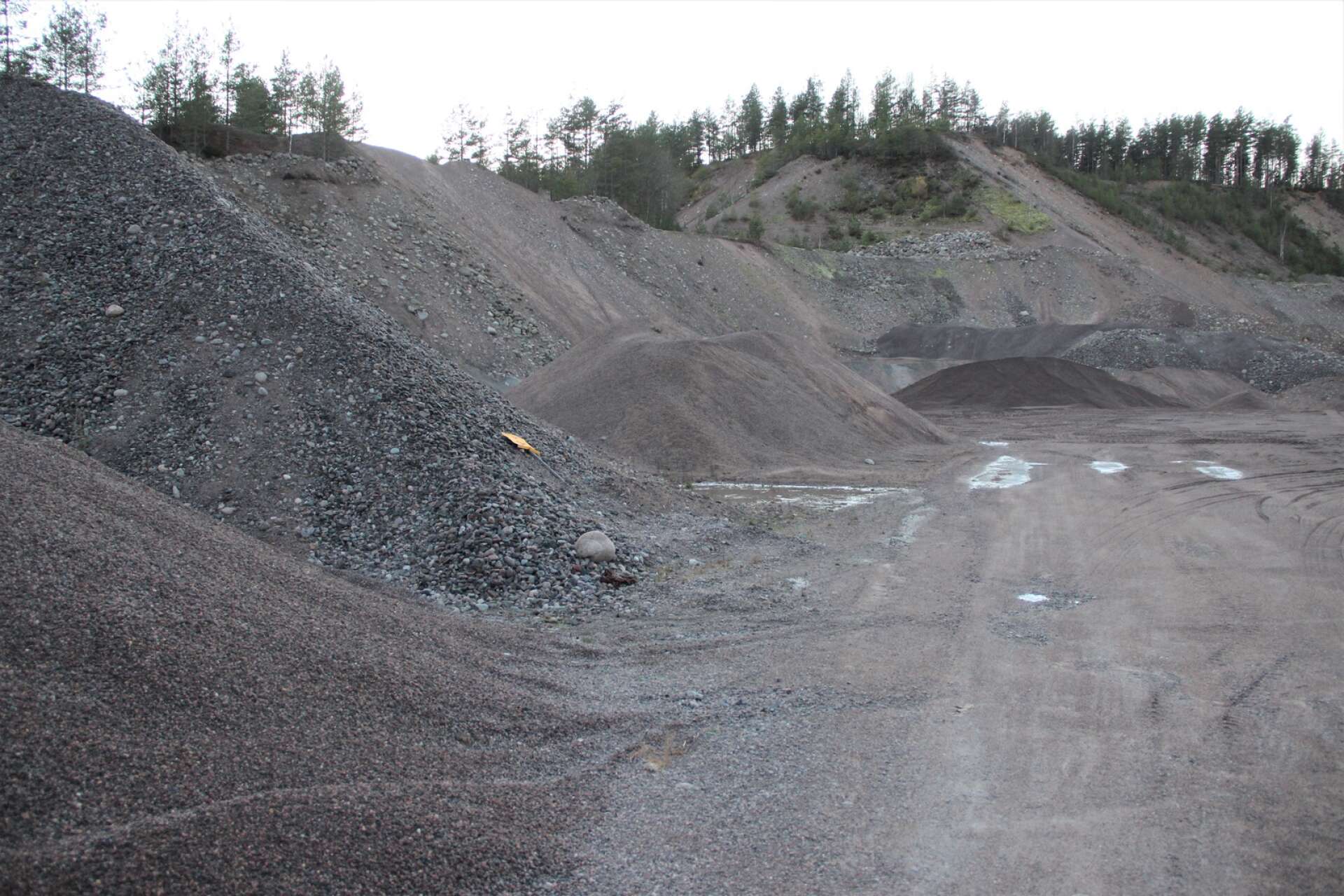 Verksamheten i grustäkten vid Lidetorpsmon i Degerfors kommun är över och nu ska en viss efterbehandling ske i området. 
