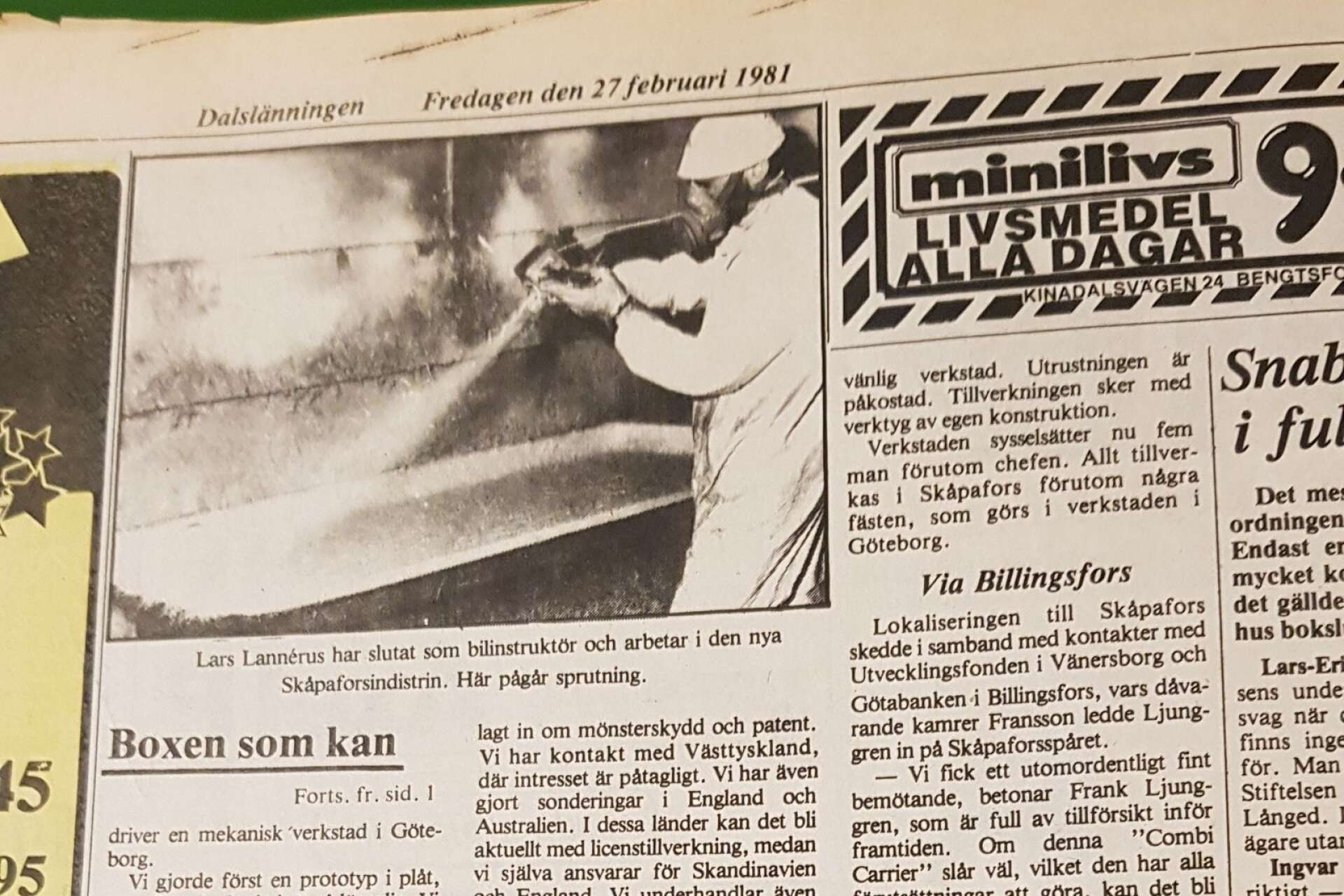 Artikeln i Dalslänningen från 1981 berättar om hur takboxtillverkningen hamnat i Dalsland och hur framtidsutsikterna såg ut. På den övre bilden ses Lars Lannérus spruta en box.