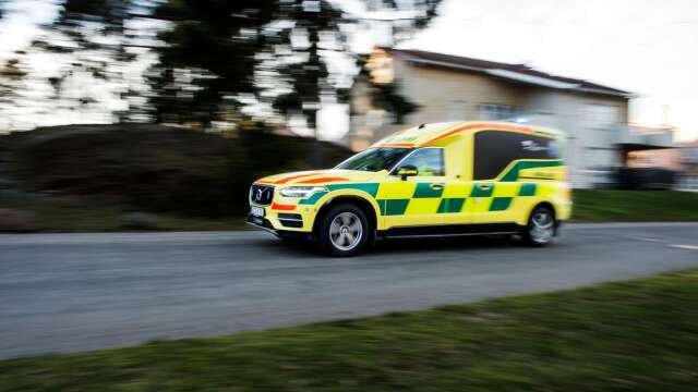Förslag på färre nattambulanser i sommar oroar ambulanspersonal inom vissa delar av Värmland. 
