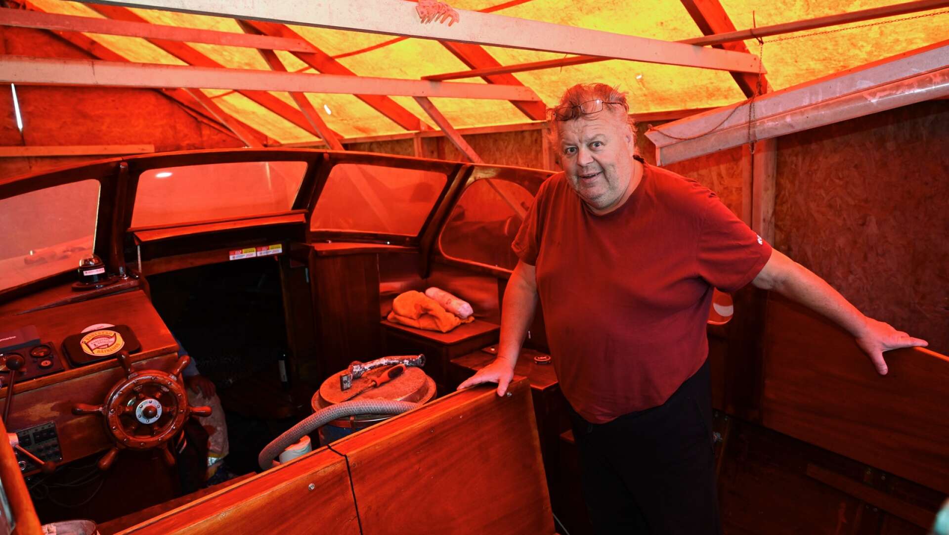 Bengt köpte sin Iversen Vätö kabin för 18 år sedan, och har klarat sig från värre haverier. Men på en längre utflykt för några år sedan kunde det ha slutat illa.