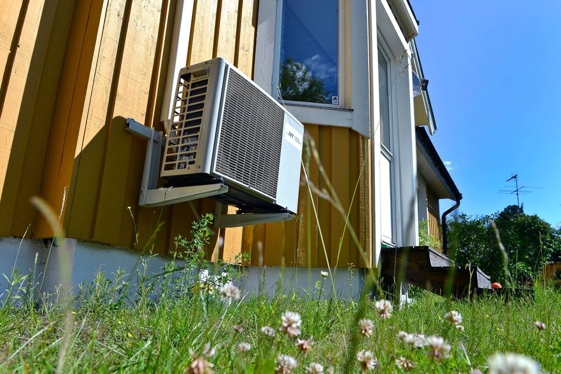 Luftvärmepumpen kan minska uppvärmningskostnaderna med hälften mot direktverkande el.