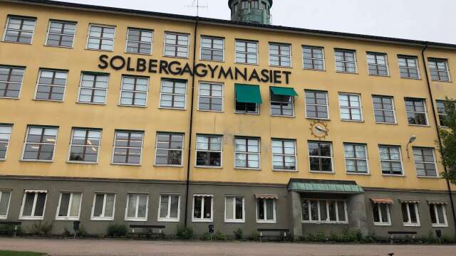 Solbergagymnasiet har fått anmärkningar på tre punkter efter ett inspektionsbesök av Arbetsmiljöverket.