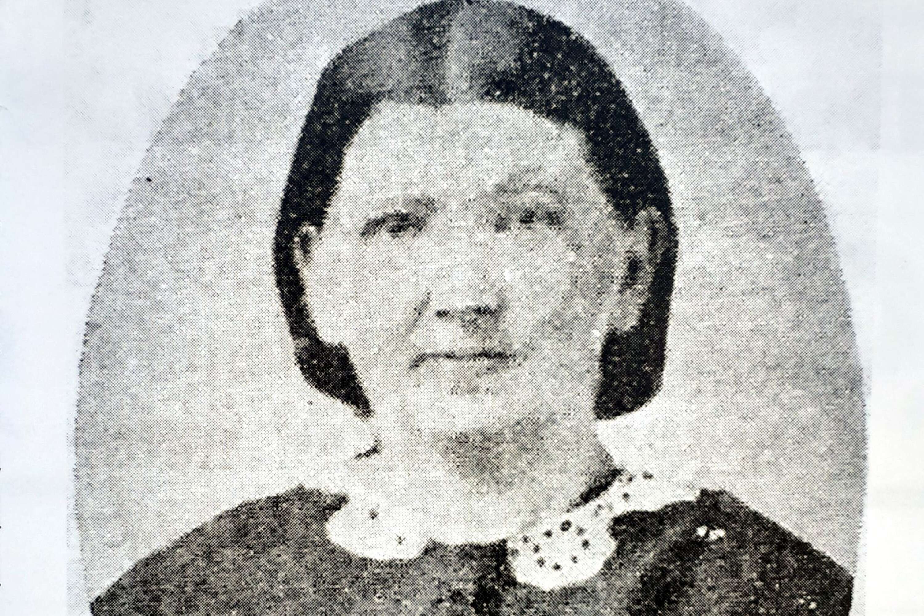 Charlotta Florén har en viktig roll i Filipstads historia - hon såg ju till att Filipstads Tidning överlevde. Hon blev tryckeriänka två gånger om, men drev tidningen vidare.