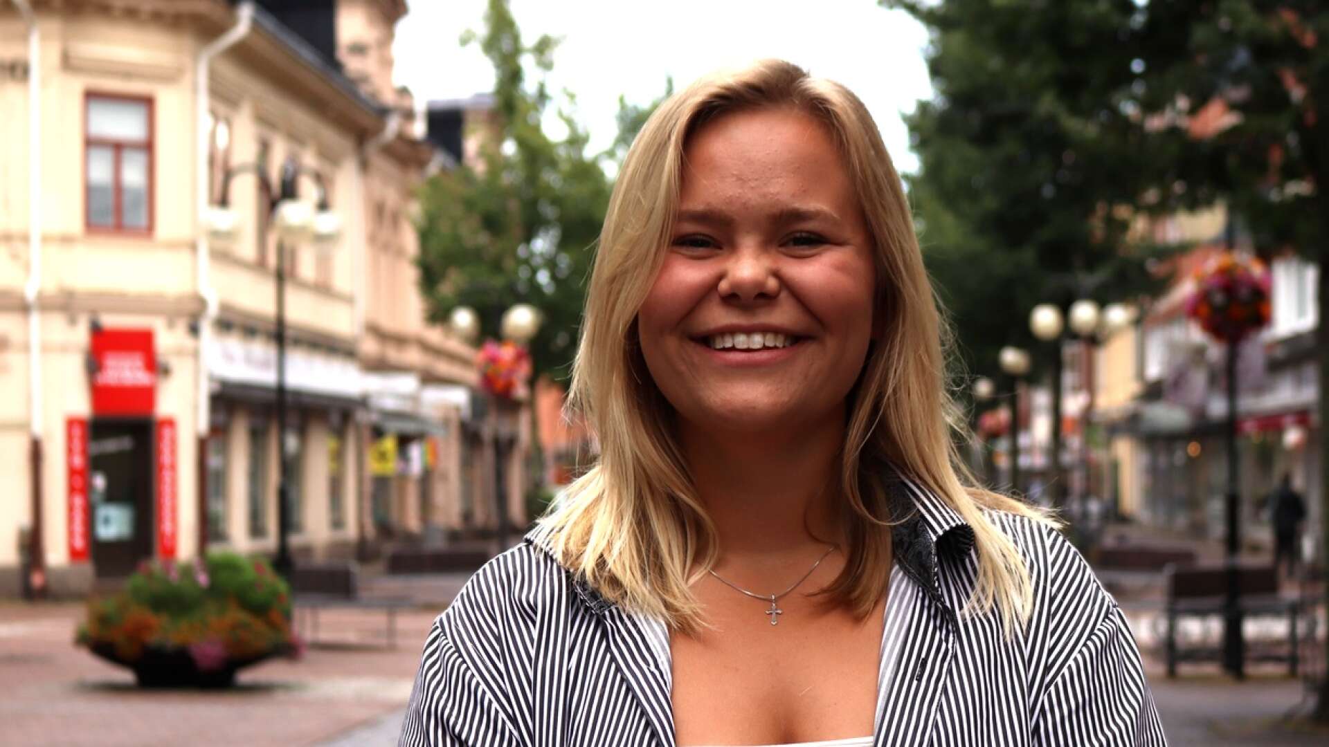 I sommar var Klara Pollack hemma i Kristinehamn och jobbade på Maxi. I höst ska hon tillbaka till Göteborg för att gå sitt sista år på Balettakademiens musikalartistutbildning.