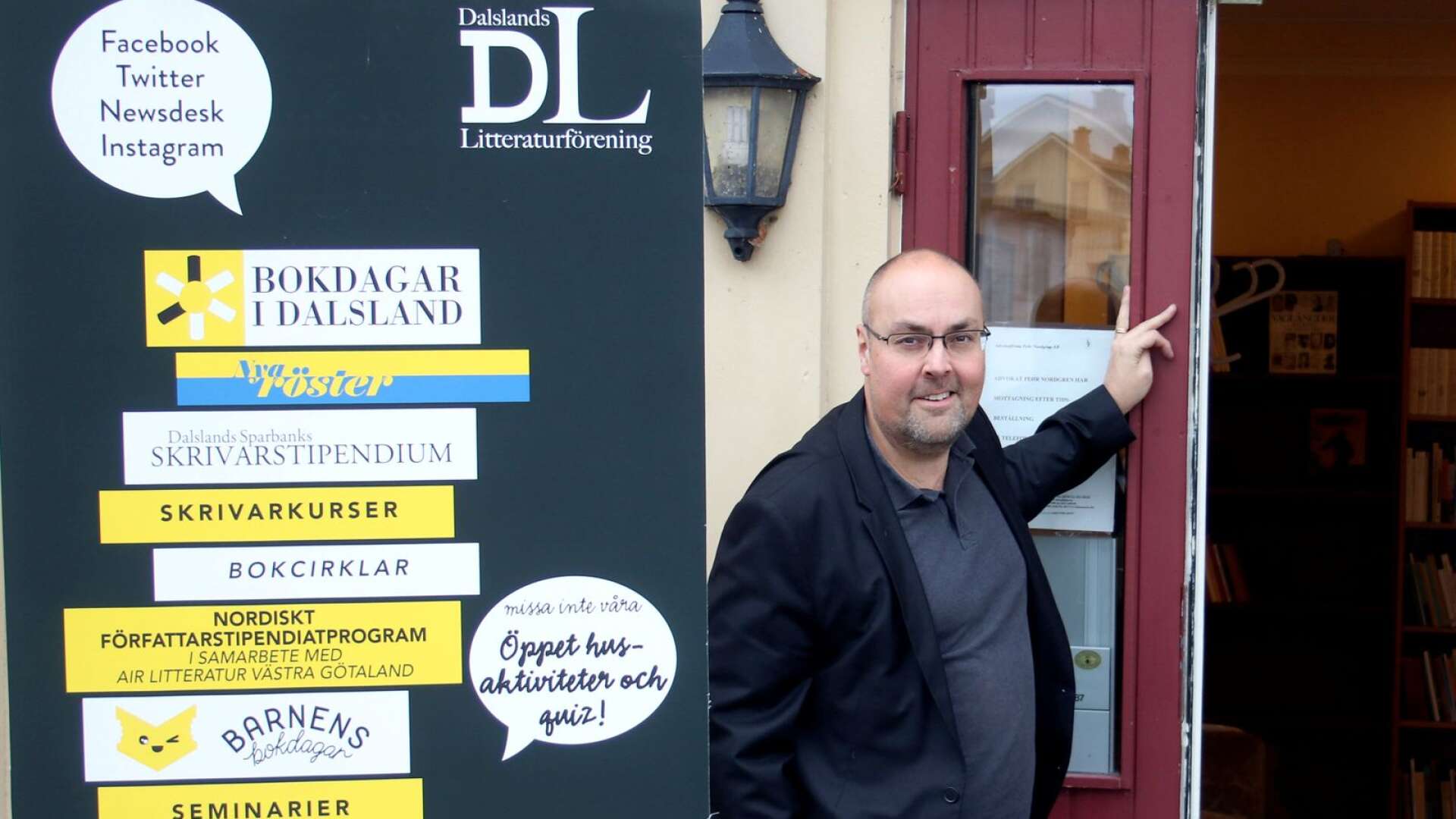 Dalslands Litteraturförening, som arrangerar Bokdagar i Dalsland, är en av de dalsländska föreningar som får pengar av Kulturrådet. Något som glädjer Victor Estby, verksamhetsledare för föreningen.