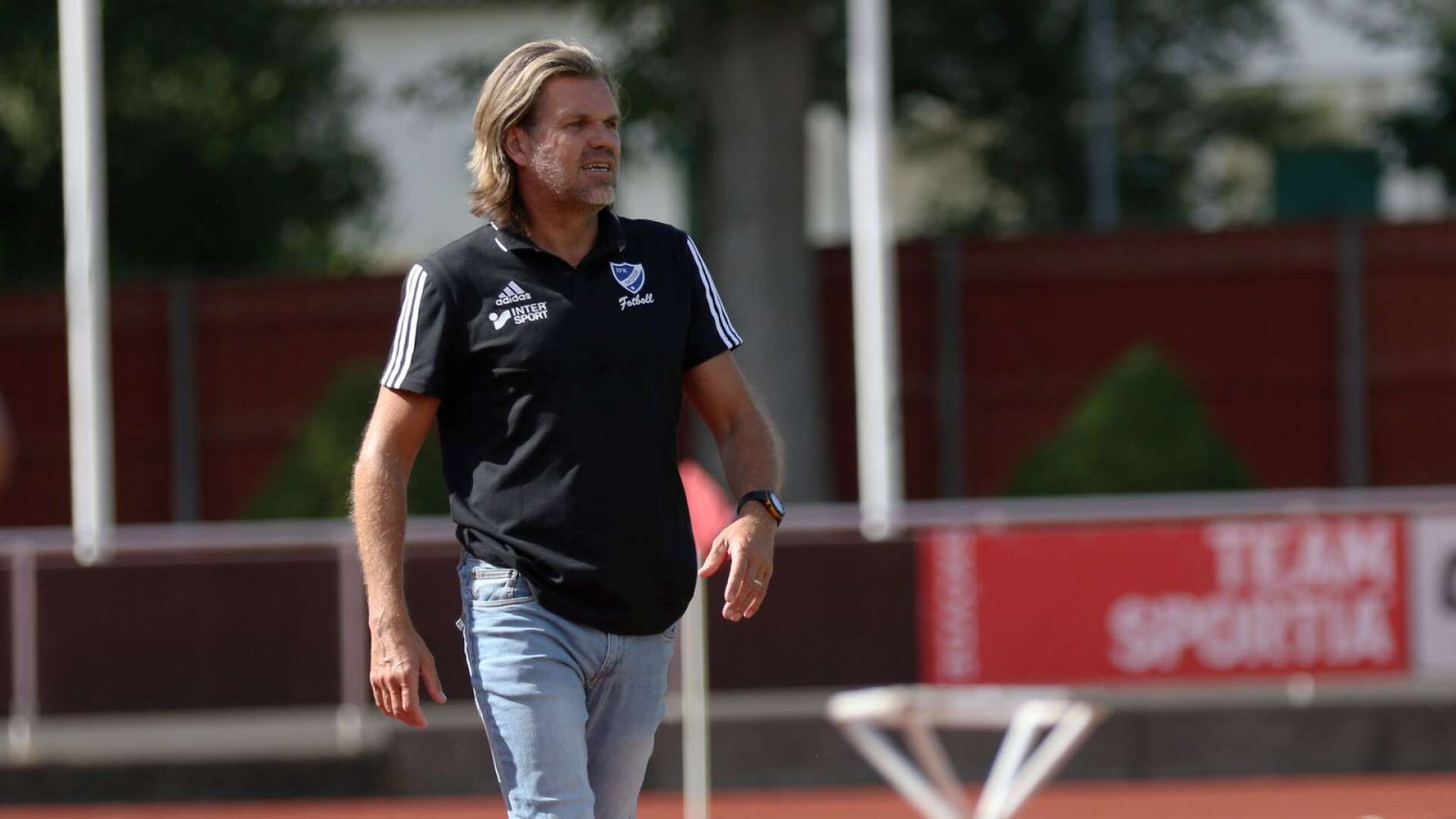 IFK Skövde FK:s tränare Gumdundur Magnusson riskerar avstängning efter en händelse i samband med den senaste seriematchen mot Tidaholms GIF.