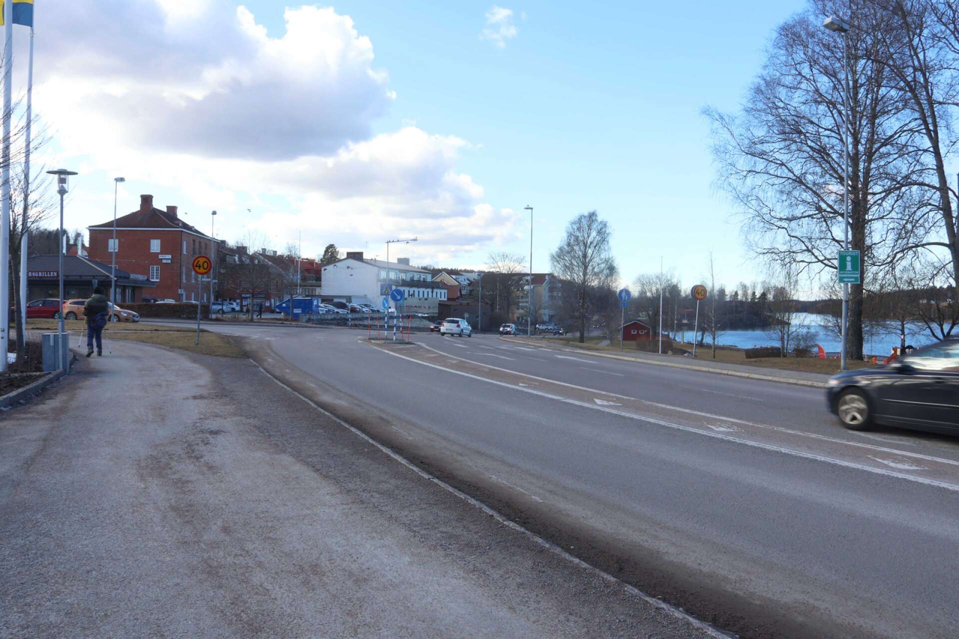 Här på nuvarande infarten till Bengtsfors låg den tidigare korvkiosken.