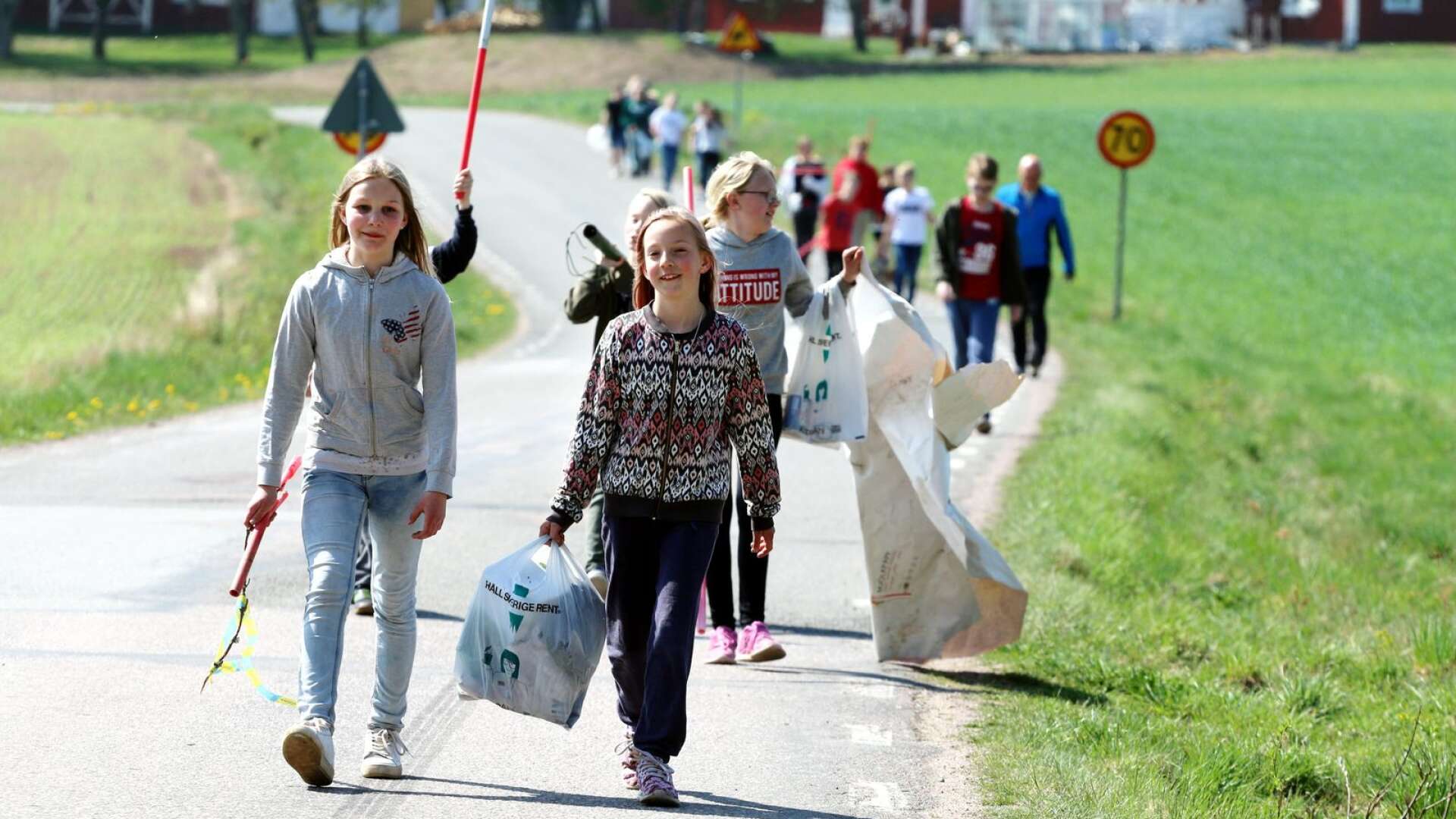 Förra året deltog Fågelås skola i kampanjen med Håll Sverige Rent och plockade upp skräp ute i naturen.