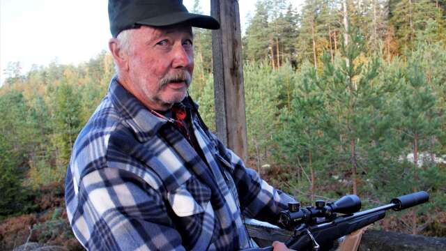 73-årige Gunnar Ericson har varit med i Knyttkärrs jaktlag i många år. När han började var han en av de yngsta i laget. Nu tillhör han de äldsta.