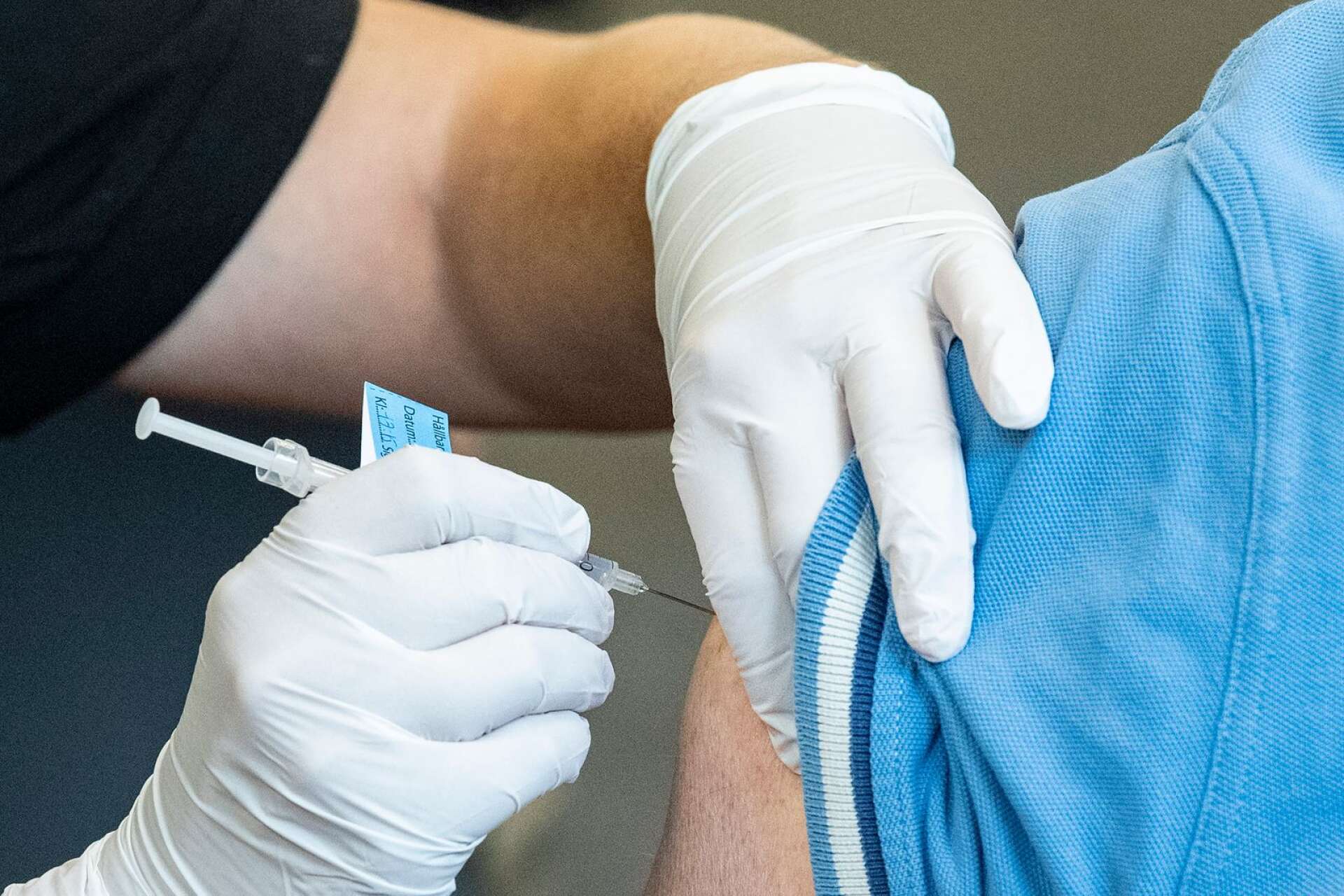 Ett vaccinationsintyg kan bli ett måste för att nyanställas inom omsorgen på Hammarö.