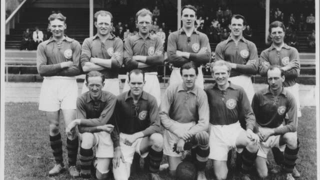 Säsongen 1946/47 spelade Billingsfors IK i allsvenskan och skrapade ihop blott tre poäng, den än i dag poängfattigaste säsongen i seriens historia.