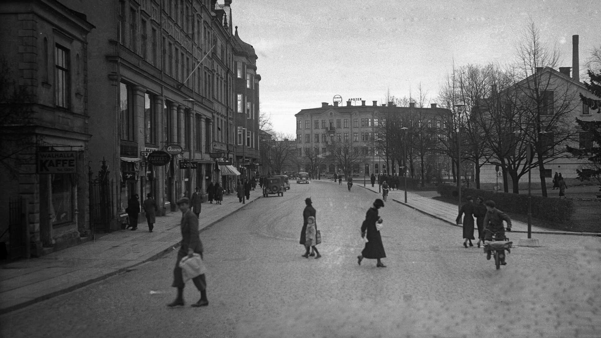 Kungsgatan mot Hagatorget år 1934.
