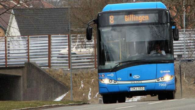Busstrafiken som går till Billingen utökas med en ny linje som ska gå via Norra Bergvägen, ett komplement till linje åtta som går via Södra Bergvägen. Arkivbild.