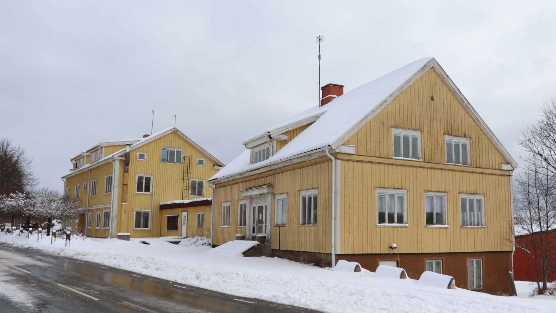 Skagersvikskontoret gula hus i Skagersvikkan rivas