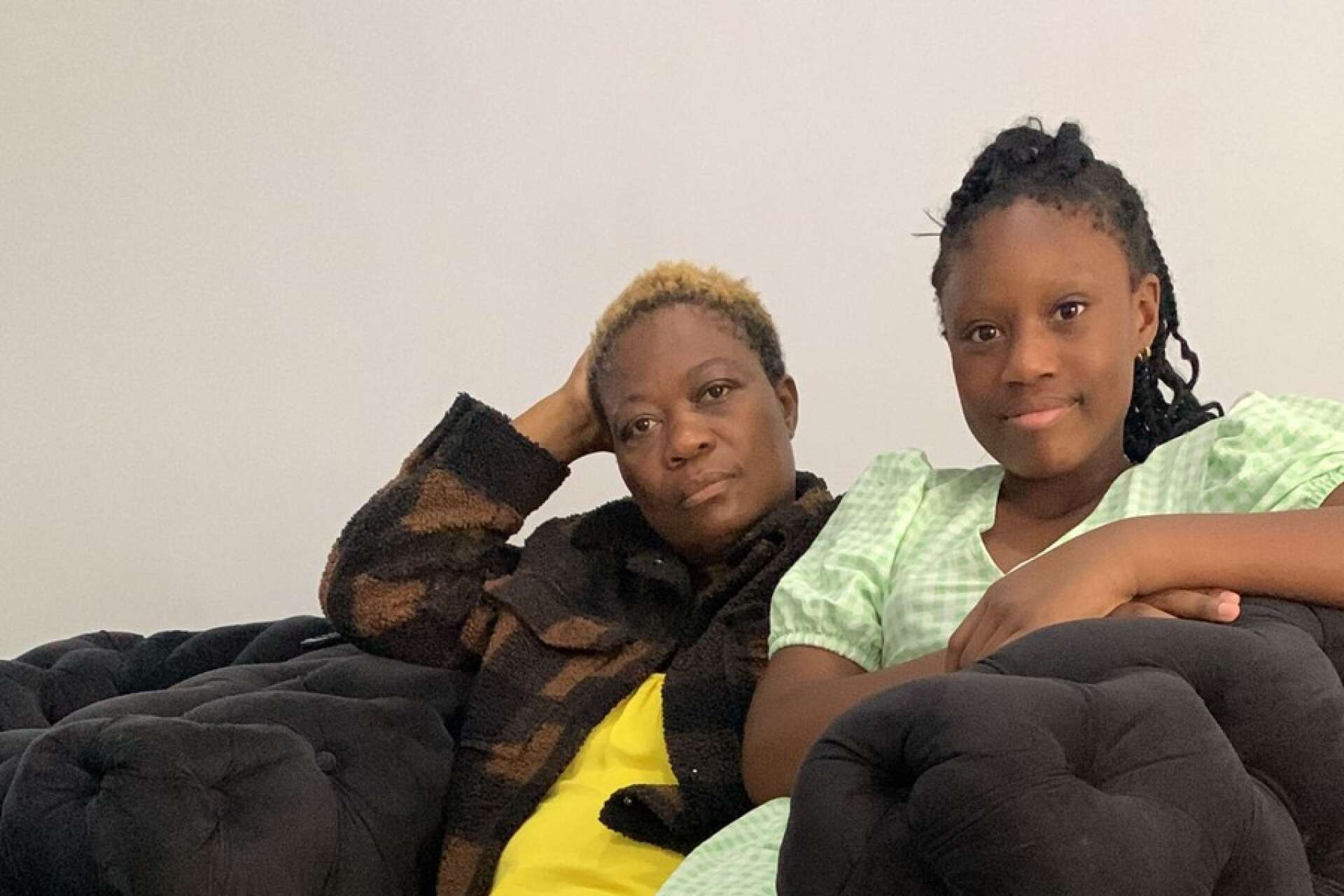 Blessing och Princess är kvar i Nigeria. Migrationsverket har avslagit Blessings ansökan om arbetstillstånd i Sverige.