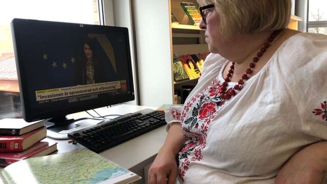 ”Putin måste stoppas”, säger Mangskogsbon Jelena Skogberg, som själv är från Ukraina och som har sin mamma där i detta nu.