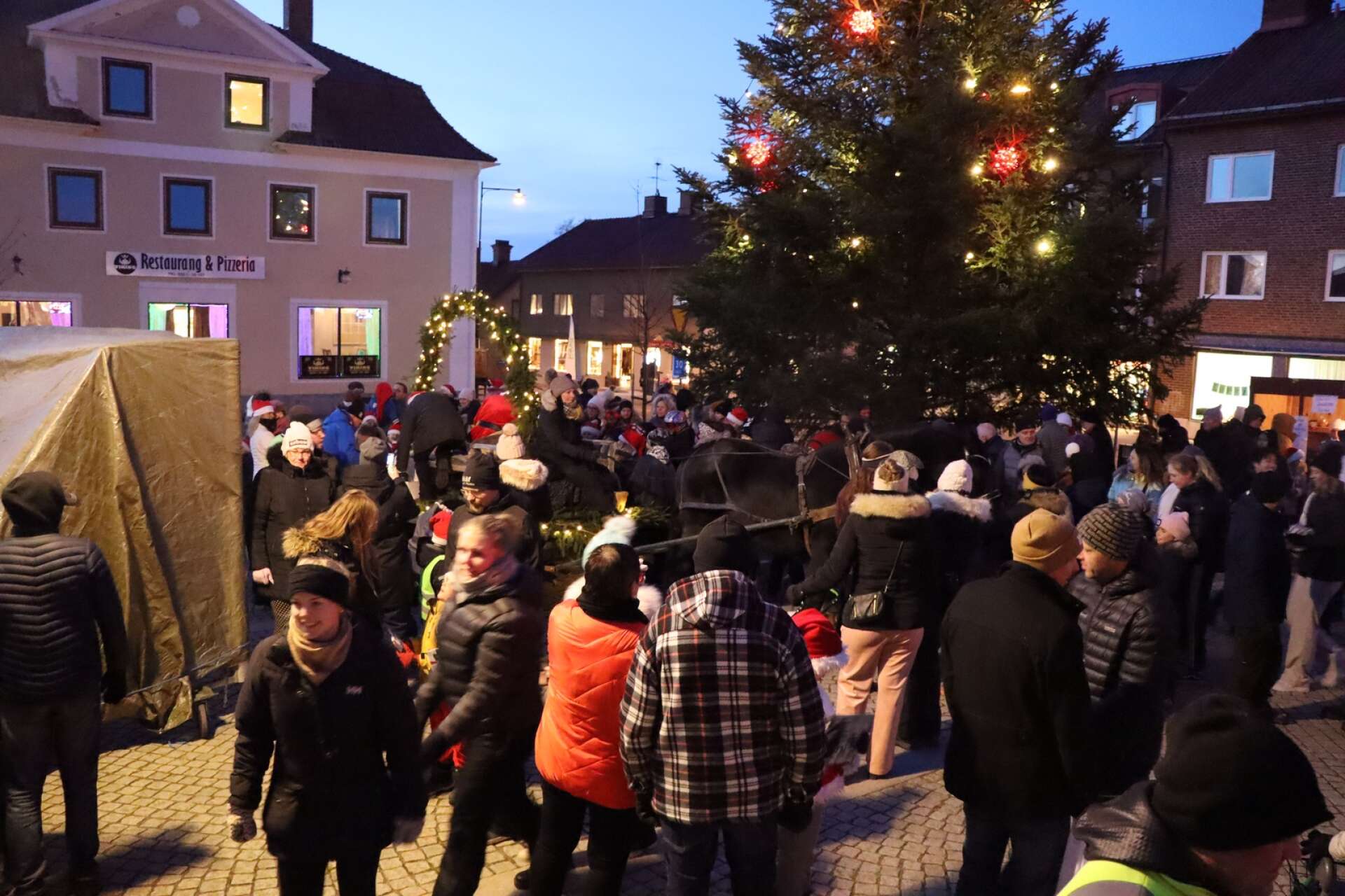 Julmarknaden i Gullspång hölls förra året efter att ha varit inställd året innan på grund av pandemin. 