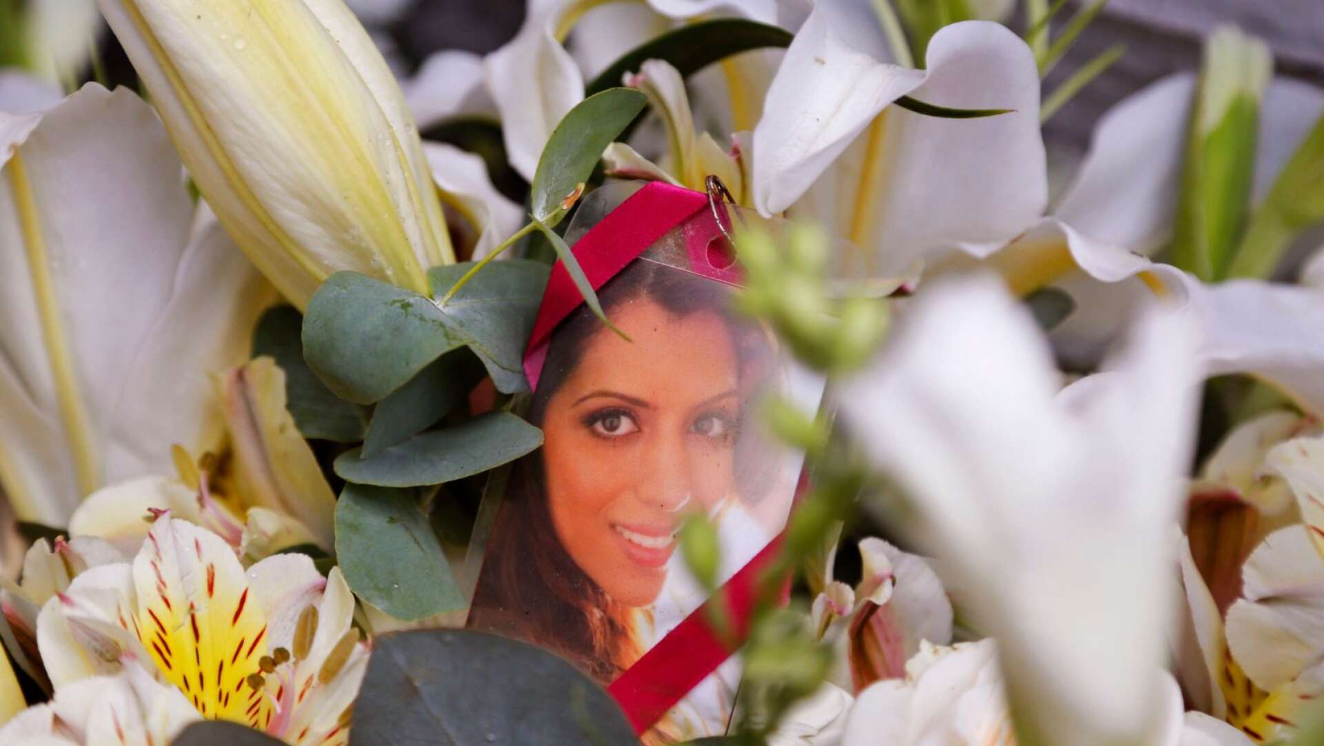 Mördad. 28-åriga Anni Hindocha, född och uppvuxen i Mariestad, var på bröllopsresa till Kapstaden med Shrien Dewani i november 2010 när hon sköts till döds.