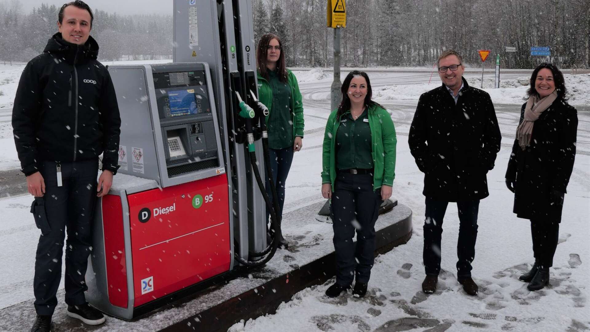 Tack vare ett samarbete mellan OK Värmland, Coop Värmland och Region Värmland kommer tre värmländska orter att erbjudss nya bensinpumpar under våren.