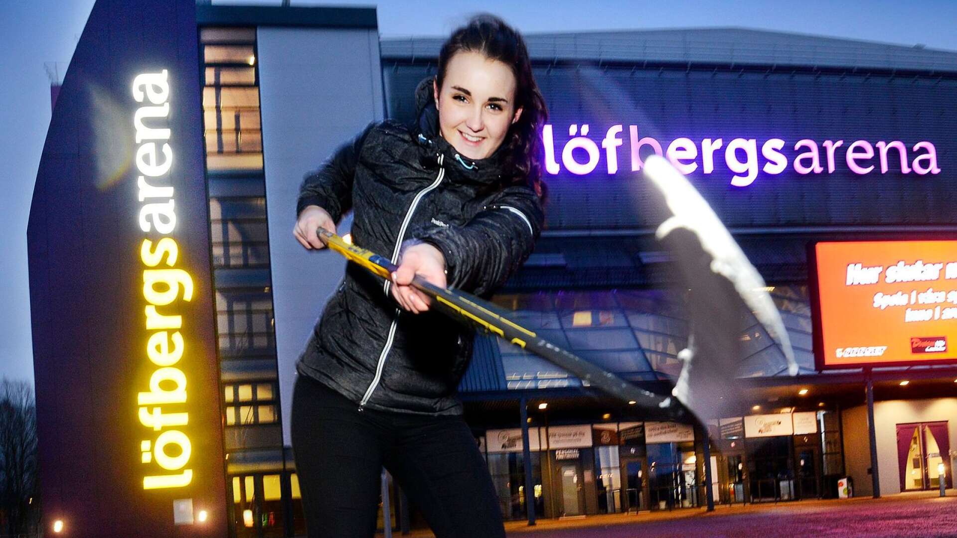 Emelie Lövgren öser in poäng i Kil/Charlottenberg.
