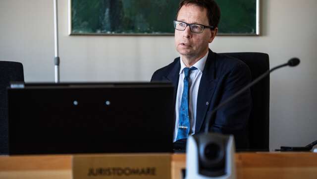  Lagman Lars Holmgård slutar på Värmlands tingsrätt.
