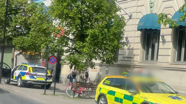 Olyckan inträffade på Järnvägsgatan i Karlstad utanför Mitt-i-city.