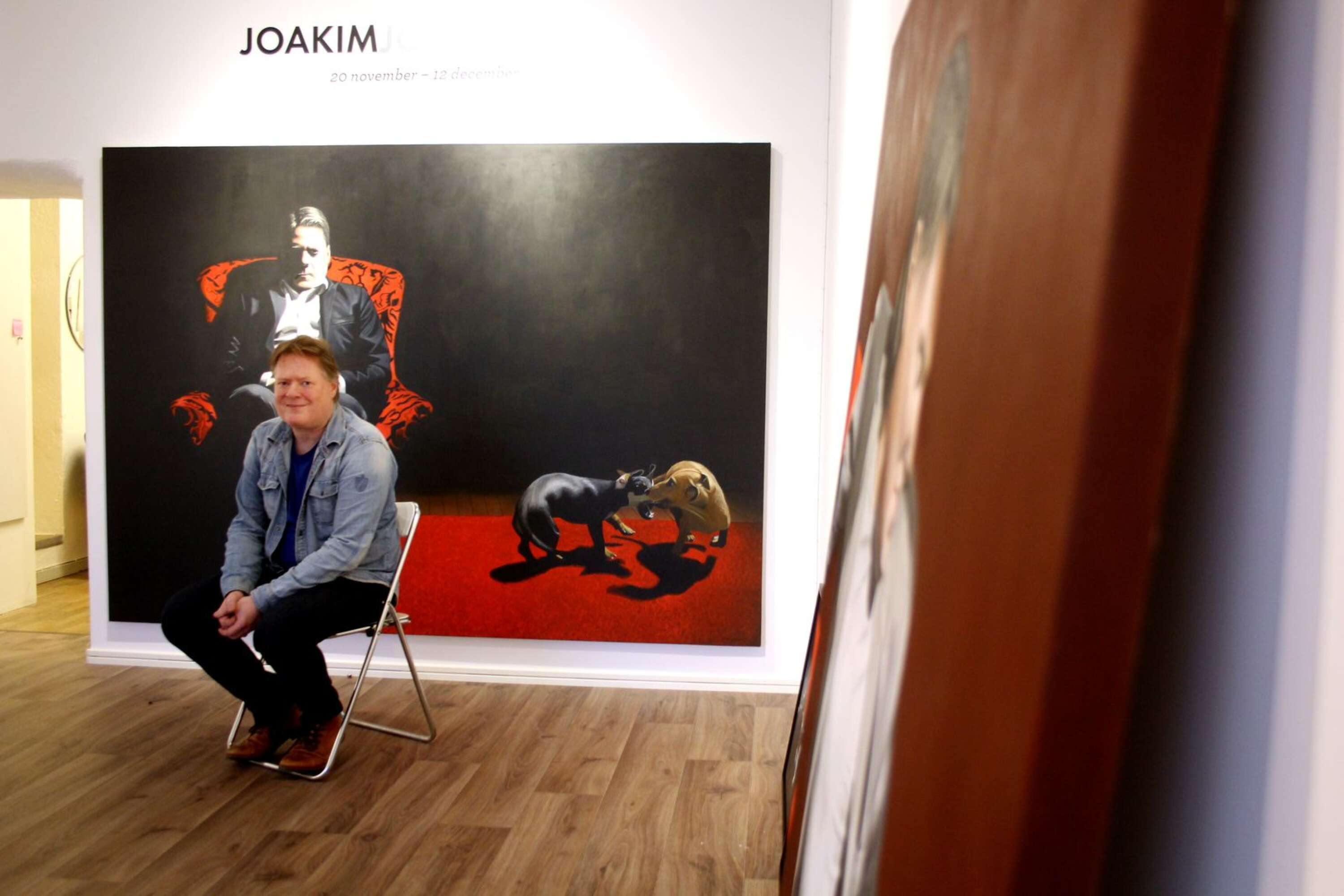 Joakim Johansson ställde ut på galleri Kika under 2020. Ett av hans verk är det enskilda konstverk Region Värmland lagt mest pengar på under fjolåret.
