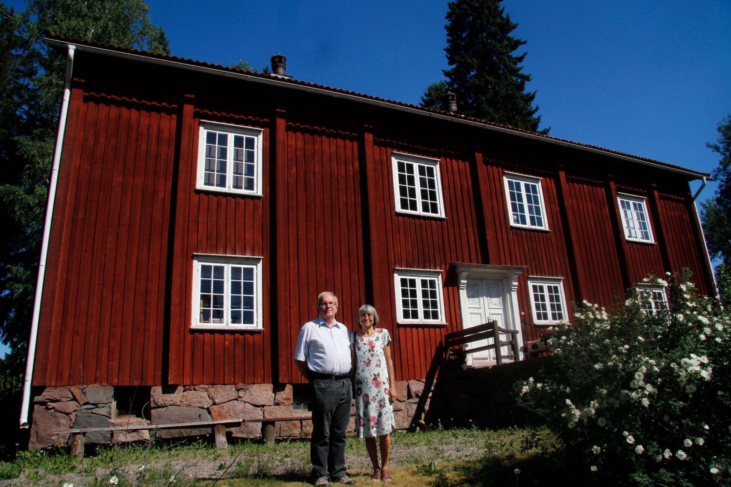 Göran Olsson och Karin Fröde Olsson utför ett omfattande ideella arbete inom Filipstads hembygdsförening. 