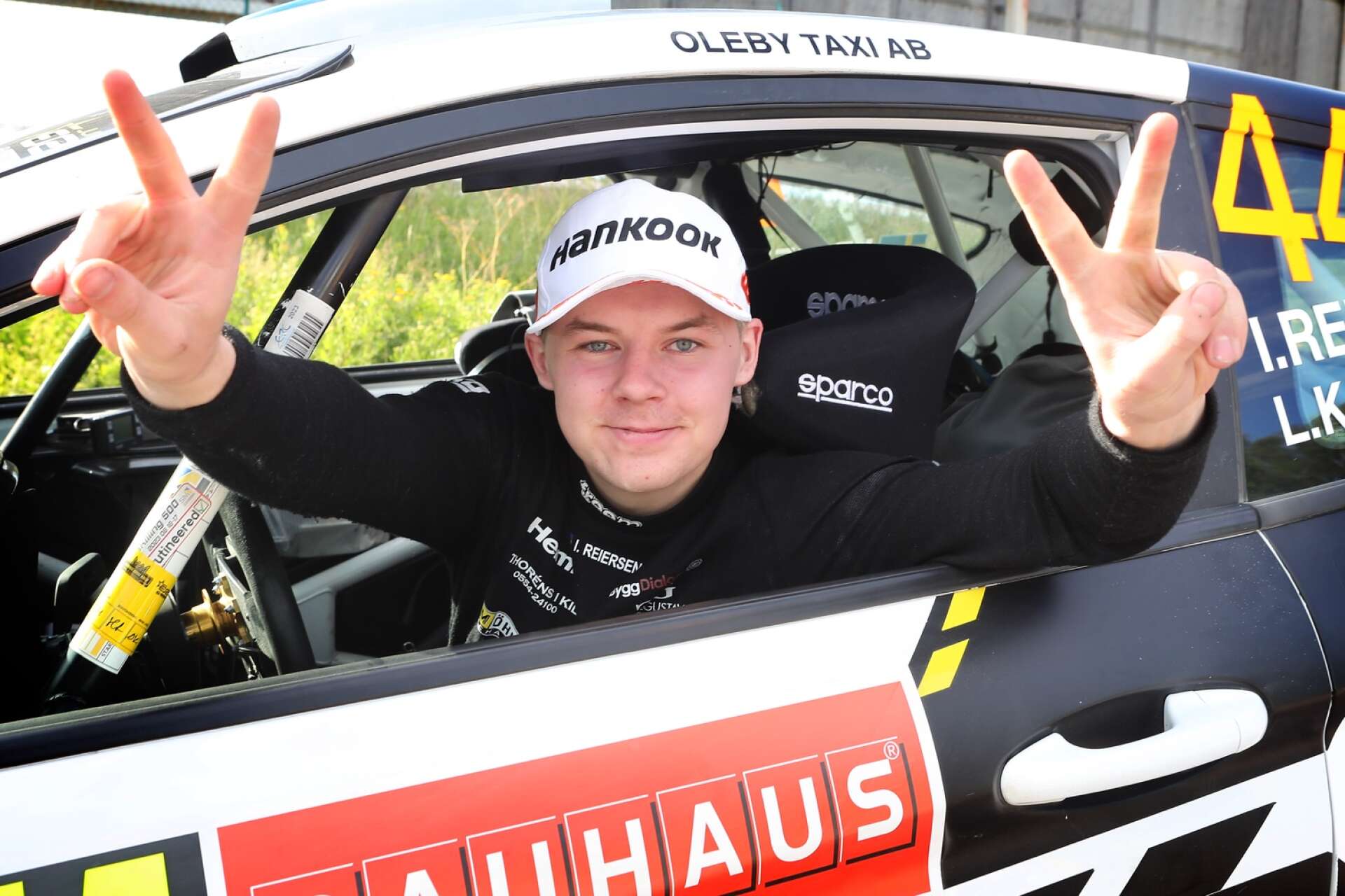 Isak Reiersen när han vann juniorklassen i Värmlands EM-rally i somras.