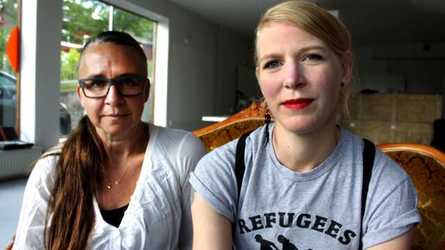 Helene Karlsson och Sofie Falkstad tar sig an frågor kring kvinnor och natur i en aktuell performance.